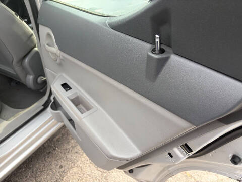 2008 Dodge Avenger SE