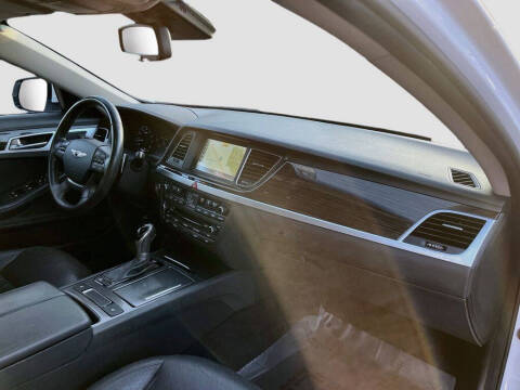 2015 Hyundai Genesis