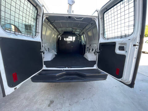 2010 Ford E-Series E-250