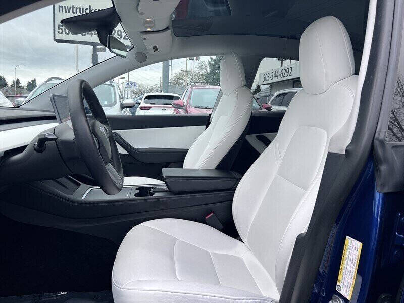 2022 Tesla Model Y Long Range