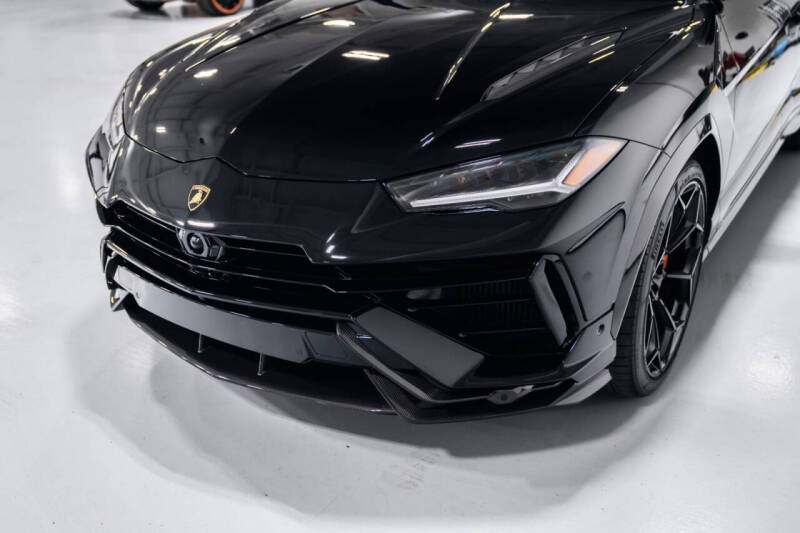 2024 Lamborghini Urus Performante
