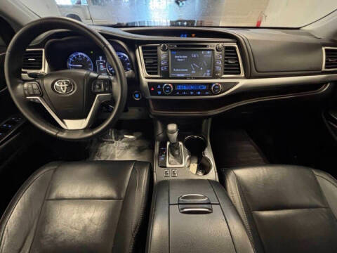 2014 Toyota Highlander XLE