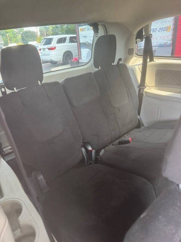 2013 Dodge Grand Caravan SE