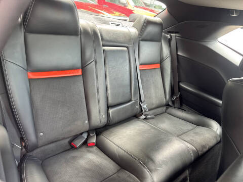 2008 Dodge Challenger SRT8