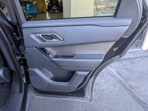 2019 Land Rover Range Rover Velar D180 S