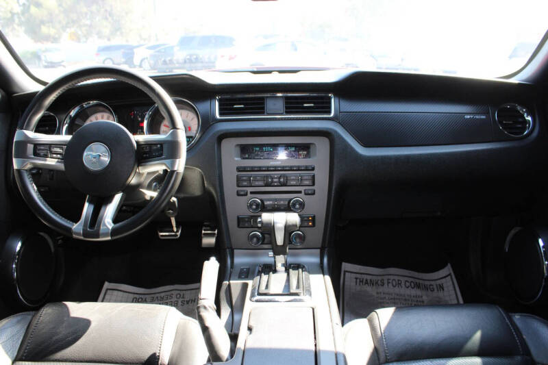 2012 Ford Mustang GT Premium