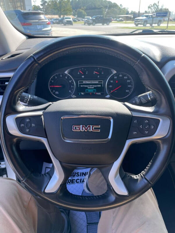 2019 GMC Acadia SLT-1