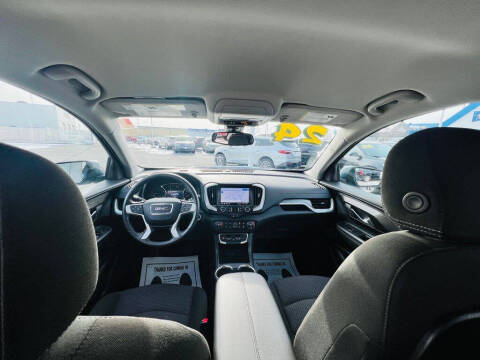 2024 GMC Terrain SLE