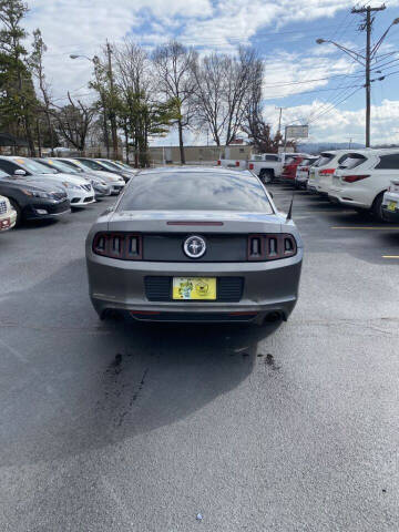 2014 Ford Mustang V6 Premium