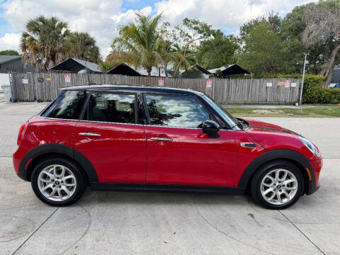 2019 MINI Hardtop 4 Door Cooper