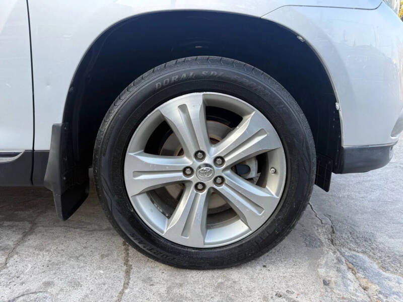 2012 Toyota Highlander Limited