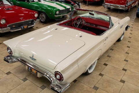 1957 Ford Thunderbird
