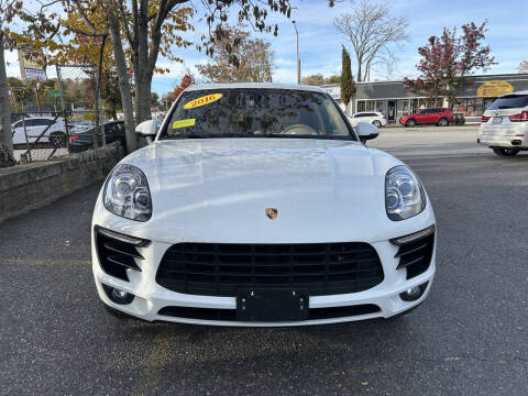2016 Porsche Macan S