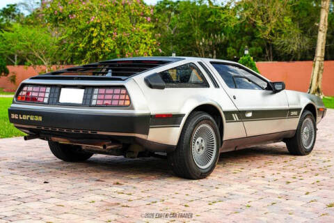 1981 DeLorean DMC-12