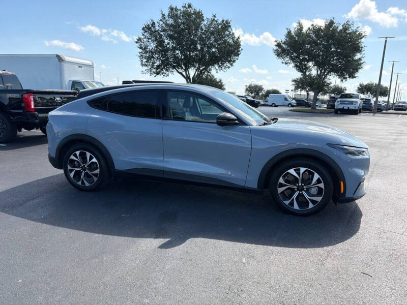 2025 Ford Mustang Mach-E Select