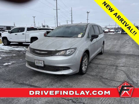 2024 Chrysler Voyager LX