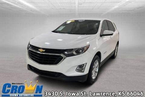 2018 Chevrolet Equinox for sale at Crown Automotive of Lawrence Kansas in Lawrence KS