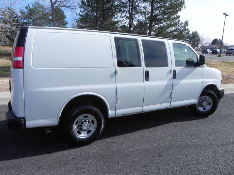 2019 Chevrolet Express 2500