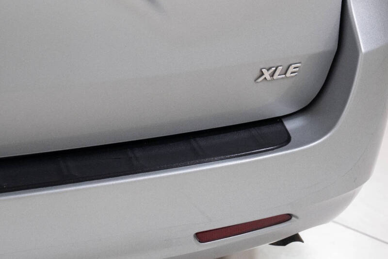 2020 Toyota Sienna XLE Premium 8-Passenger