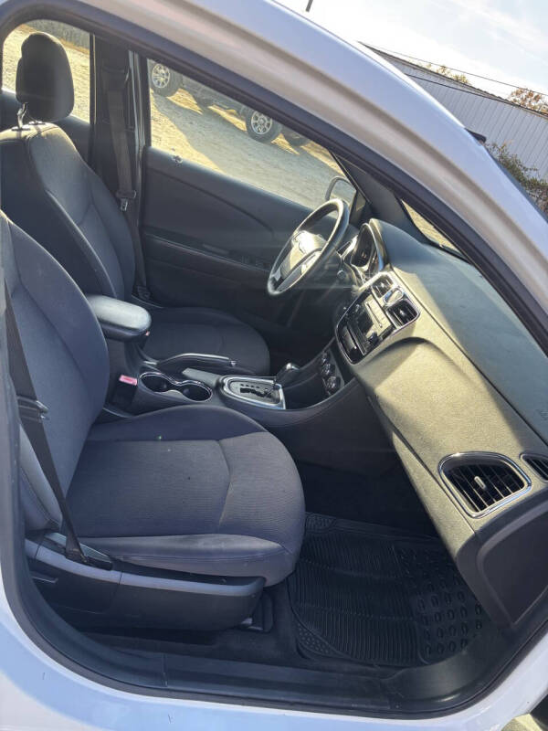 2012 Chrysler 200 Touring