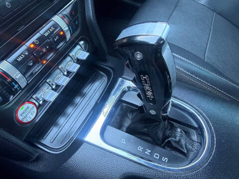 2015 Ford Mustang EcoBoost Premium