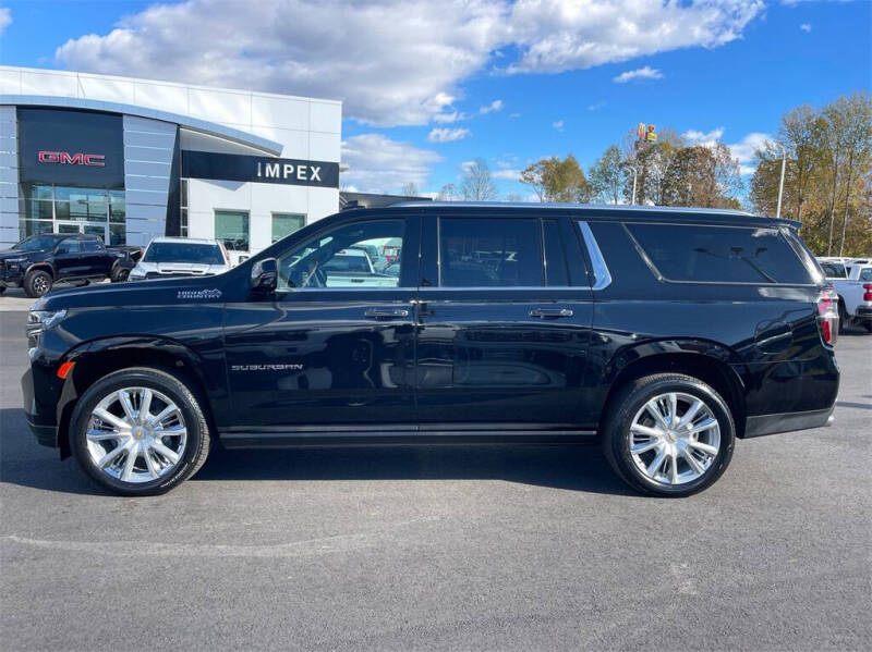 Used 2023 Chevrolet Suburban High Country with VIN 1GNSKGKL7PR561411 for sale in Reidsville, NC