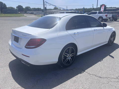 2019 Mercedes-Benz E-Class E 300