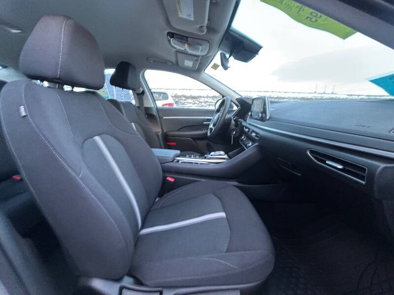 2023 Hyundai Sonata SE