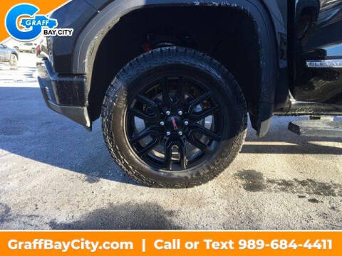 2023 GMC Sierra 1500 Elevation Standard