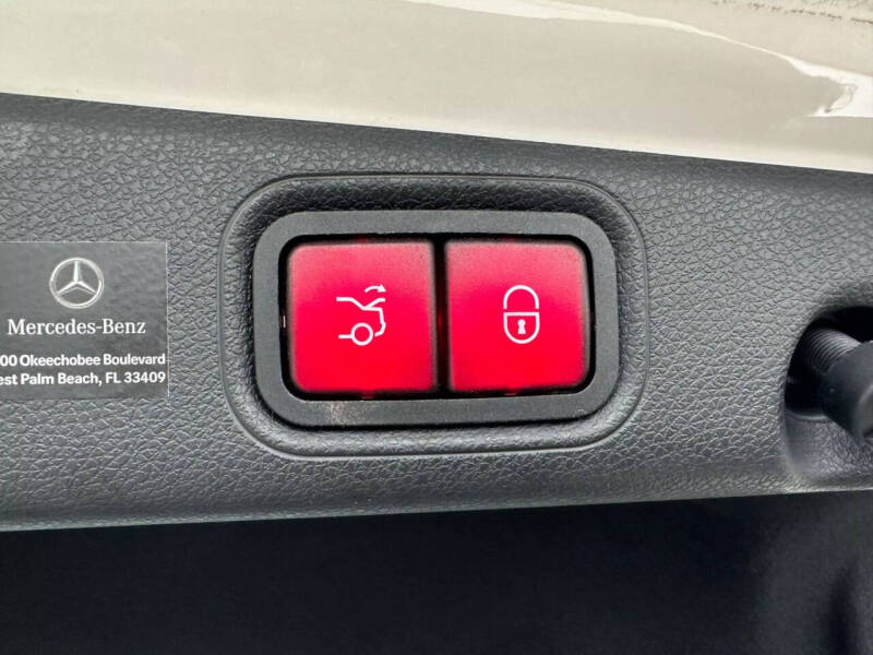 2018 Mercedes-Benz E-Class E 300