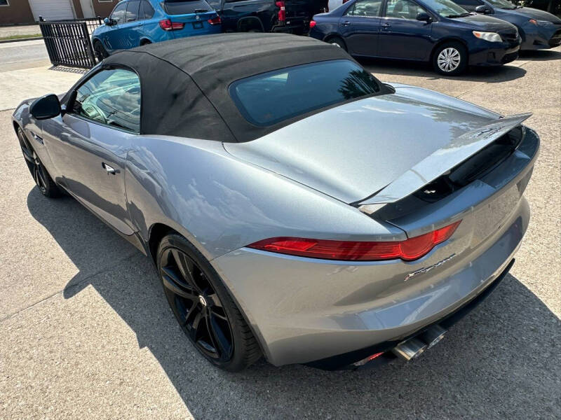 2014 Jaguar F-TYPE V8 S