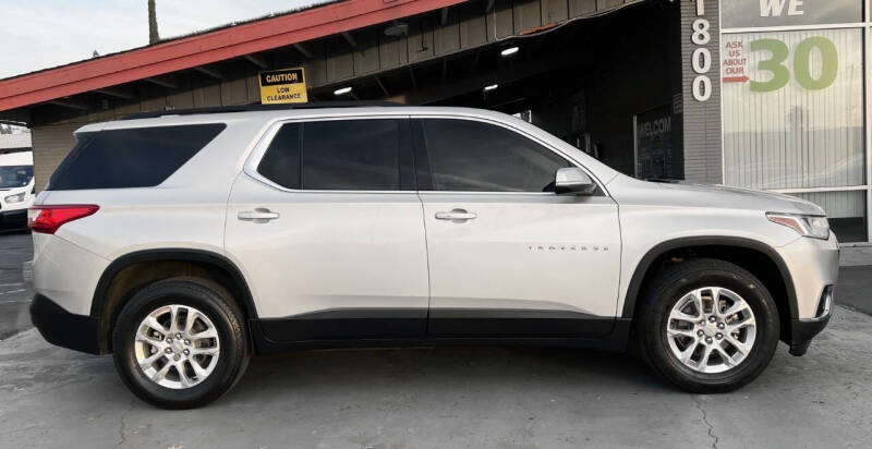 2021 Chevrolet Traverse 1LT photo 5