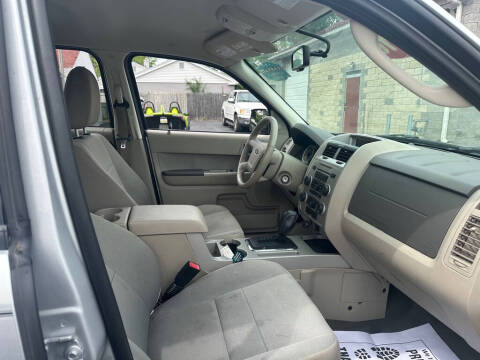 2010 Ford Escape XLT