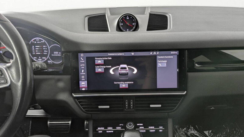 2019 Porsche Cayenne S