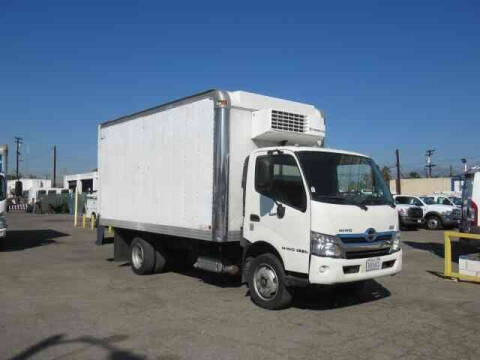 2015 Hino 195