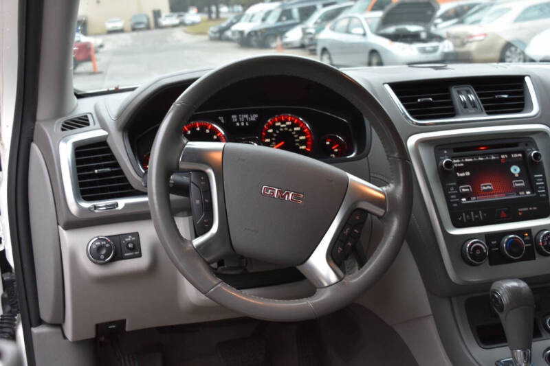 2013 GMC Acadia SLE-2