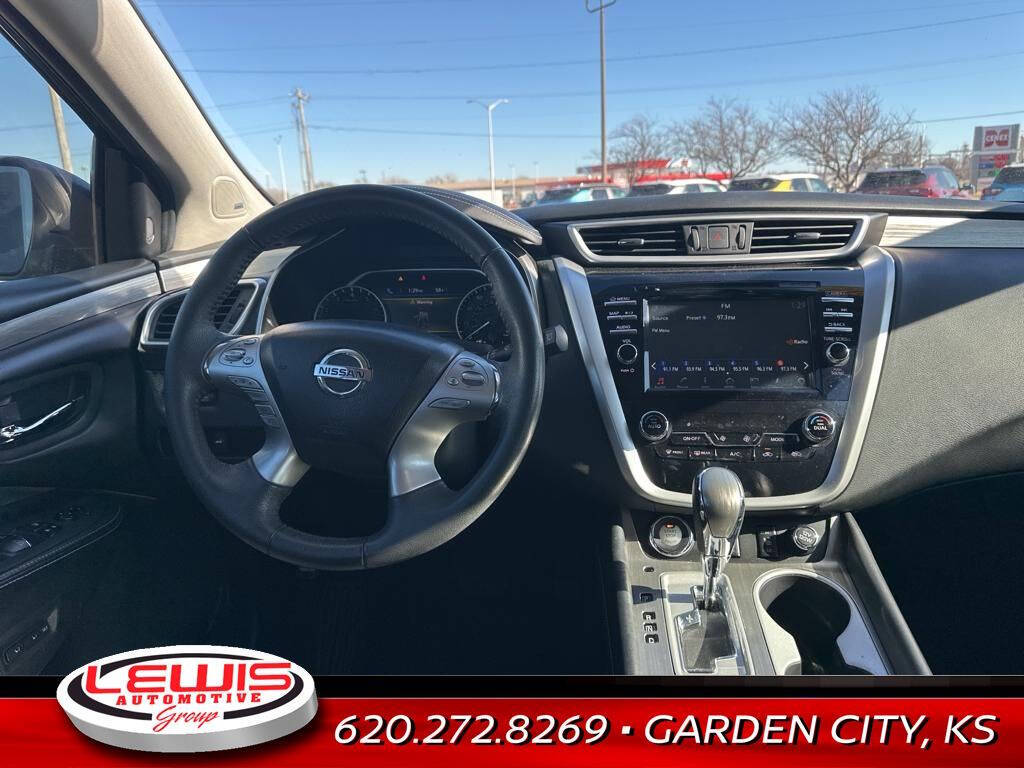 2017 Nissan Murano for sale at Lewis Chevrolet of Garden City in Garden City, KS