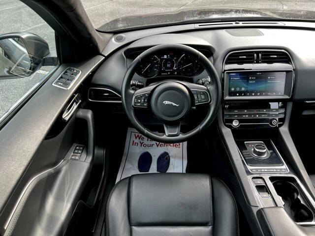2020 Jaguar F-PACE 25t Premium