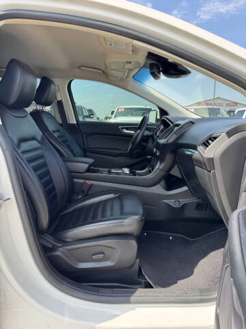 2020 Ford Edge SEL