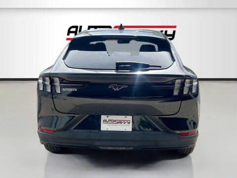 2022 Ford Mustang Mach-E Select