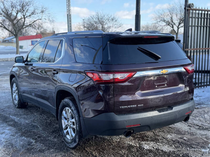 2018 Chevrolet Traverse LT Cloth