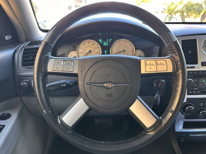 2006 Chrysler 300 C