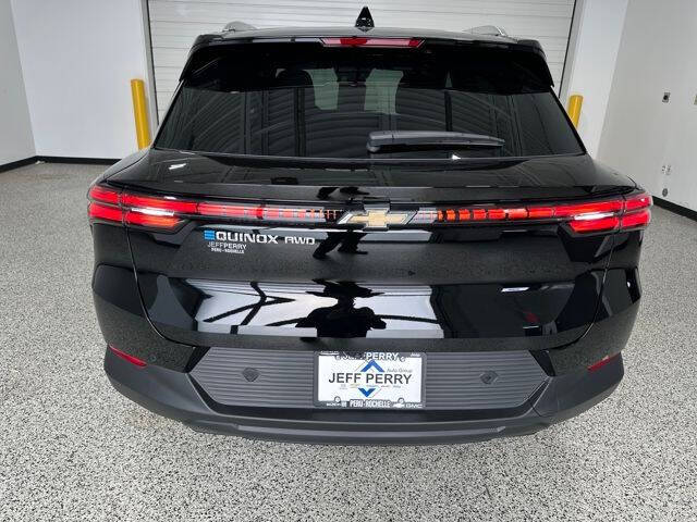 2026 Chevrolet Equinox EV LT 2