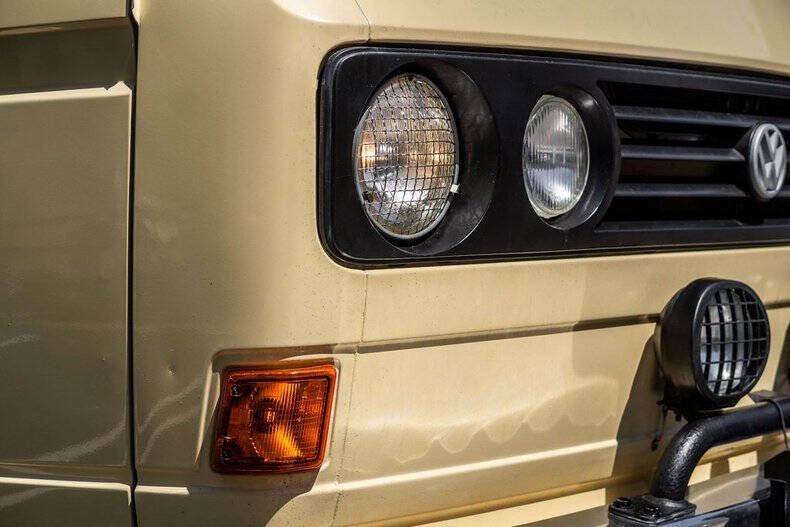 1982 Volkswagen Vanagon Camper