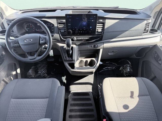 2023 Ford Transit 350 XLT