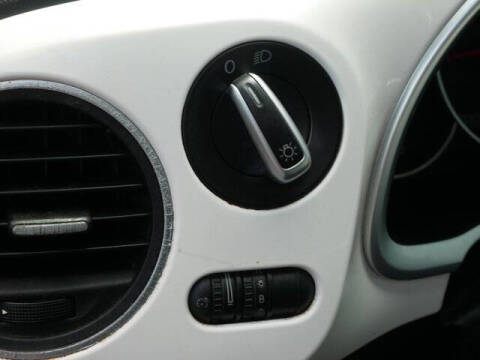 2013 Volkswagen Beetle