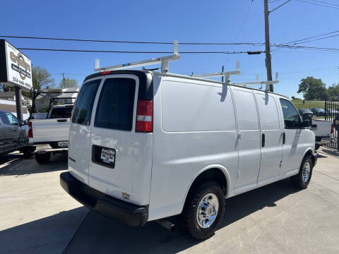 2017 Chevrolet Express 2500