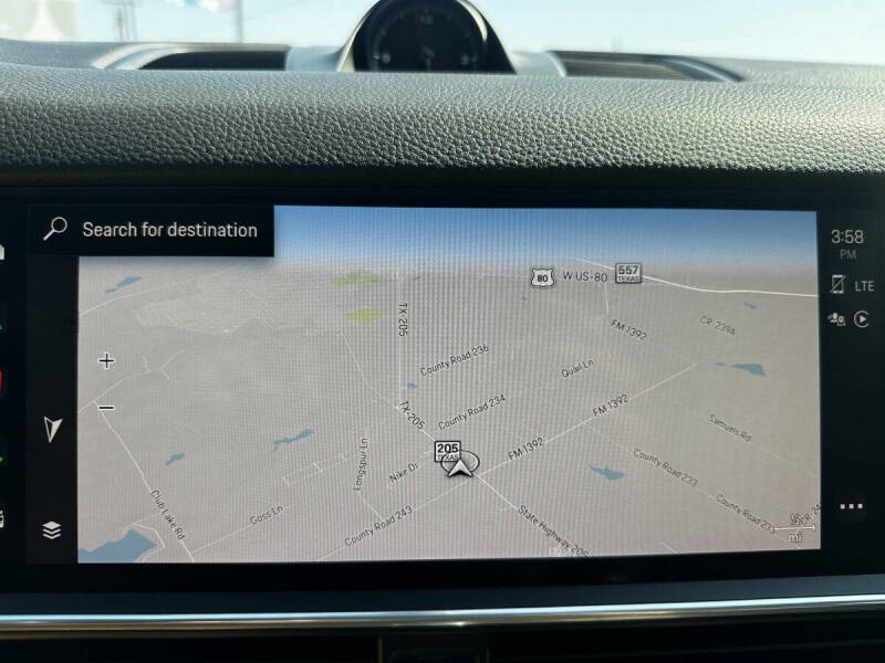 2022 Porsche Cayenne Platinum Edition