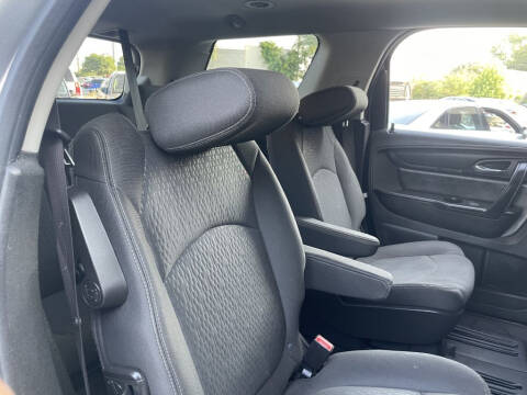 2015 GMC Acadia SLE-2