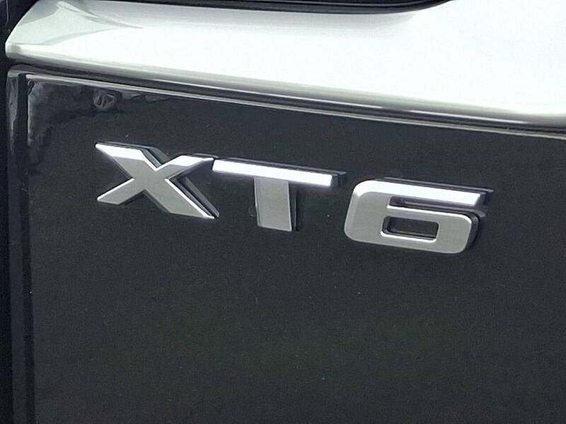 2024 Cadillac XT6 Sport